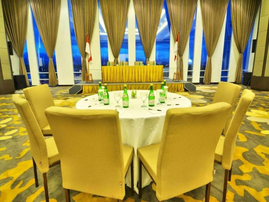 Bogor Valley Hotel Екстериор снимка
