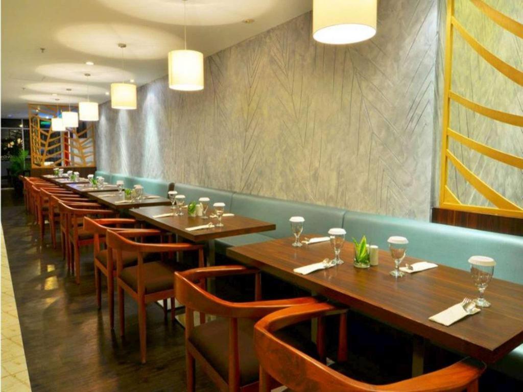 Bogor Valley Hotel Екстериор снимка