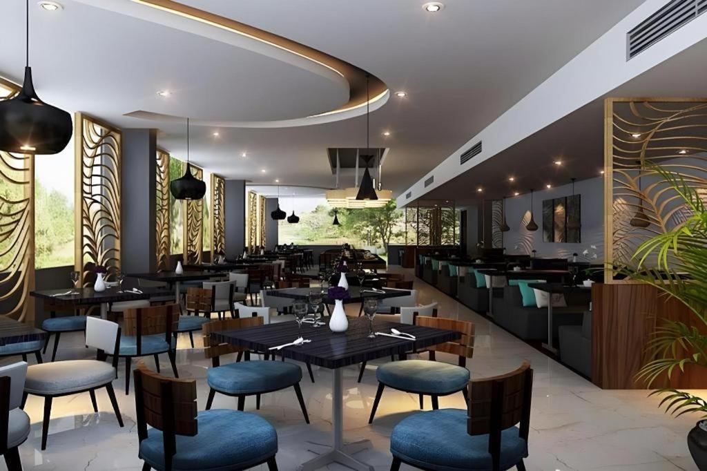 Bogor Valley Hotel Екстериор снимка