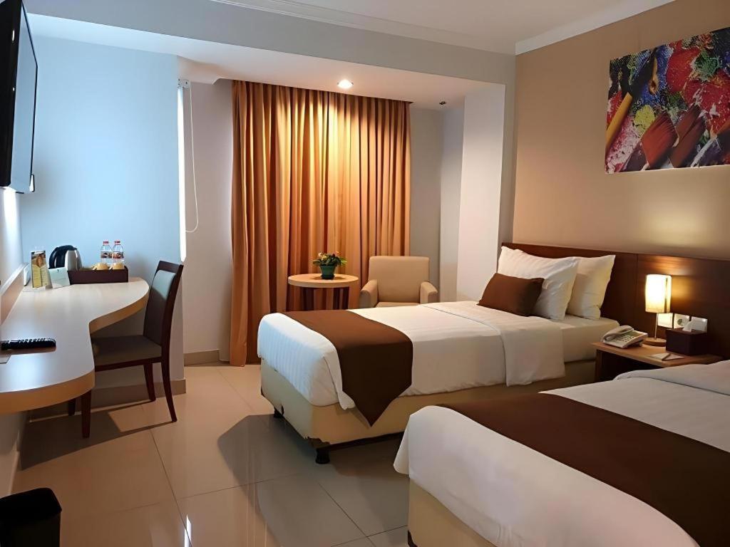 Bogor Valley Hotel Екстериор снимка