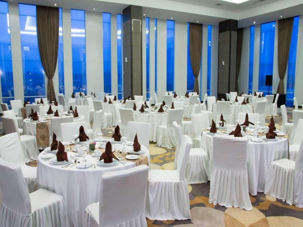 Bogor Valley Hotel Екстериор снимка